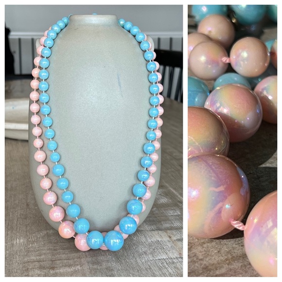 Jewelry - 2 Vintage beaded necklaces. Pearlized colors pink blue